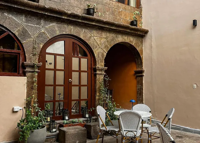 Plaza Saphi Hotel